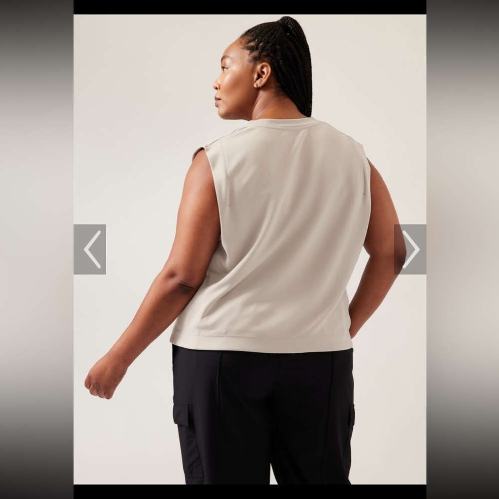 Women's Sleeveless Cream Top - Picture 2 of 7